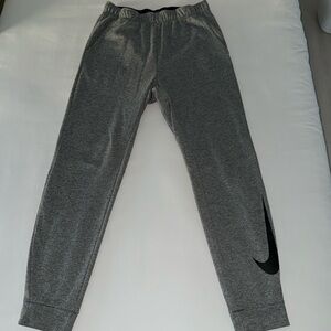 Nike Men's Therma-Fit Swoosh Sweatpants Gray Size Large